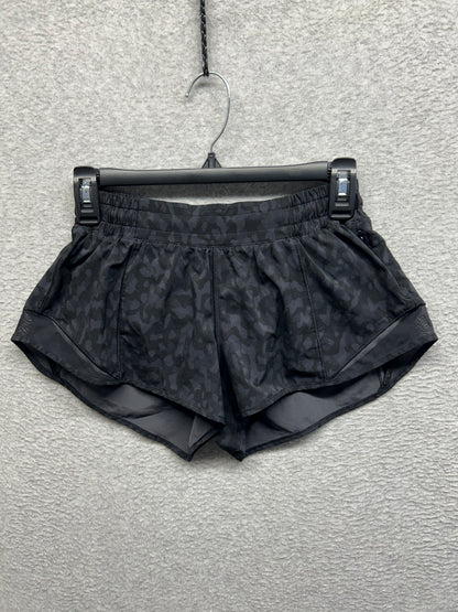 Lululemon Hotty Hot Short II 2.5" Size 6 Formation Camo Deep Coal Multi