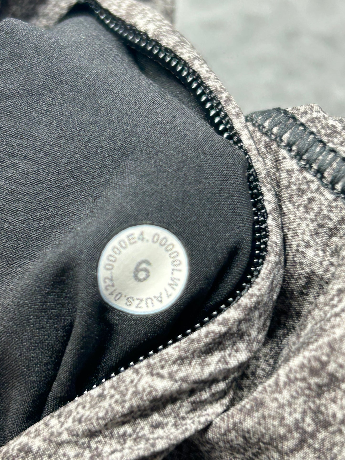 Lululemon Track That Short 5" Size 6 Heather Lux Multi Black