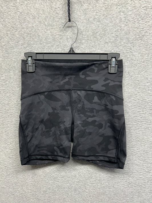 Lululemon Shorts Size 6 Black Camo