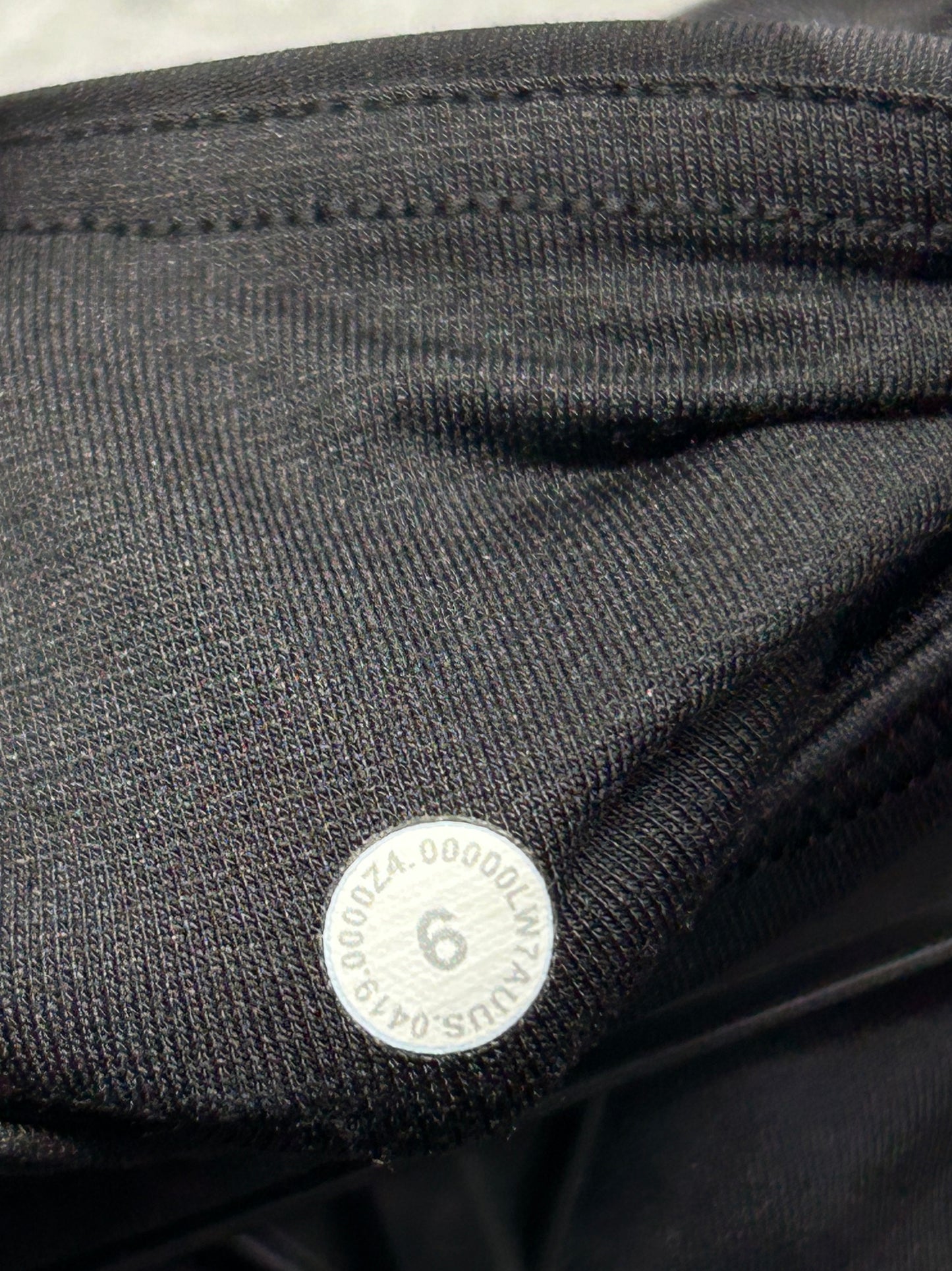 Lululemon Shorts Size 6 Black Camo