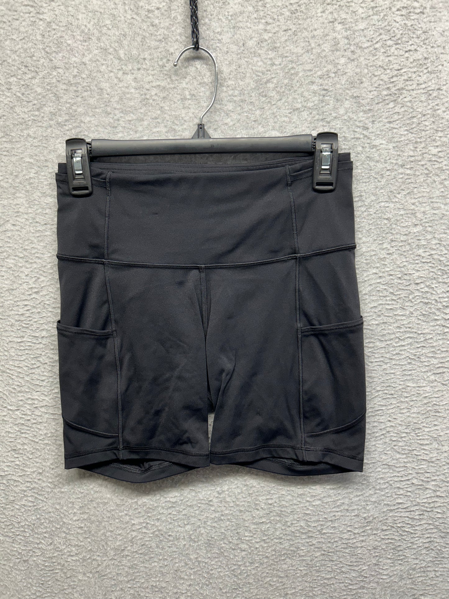 Lululemon Fast And Free Short 6" Size 6 Black