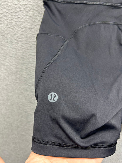 Lululemon Fast And Free Short 6" Size 6 Black