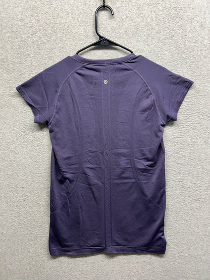 Lululemon Run: Swiftly Tech Short Sleeve Size 10 Purple Swan