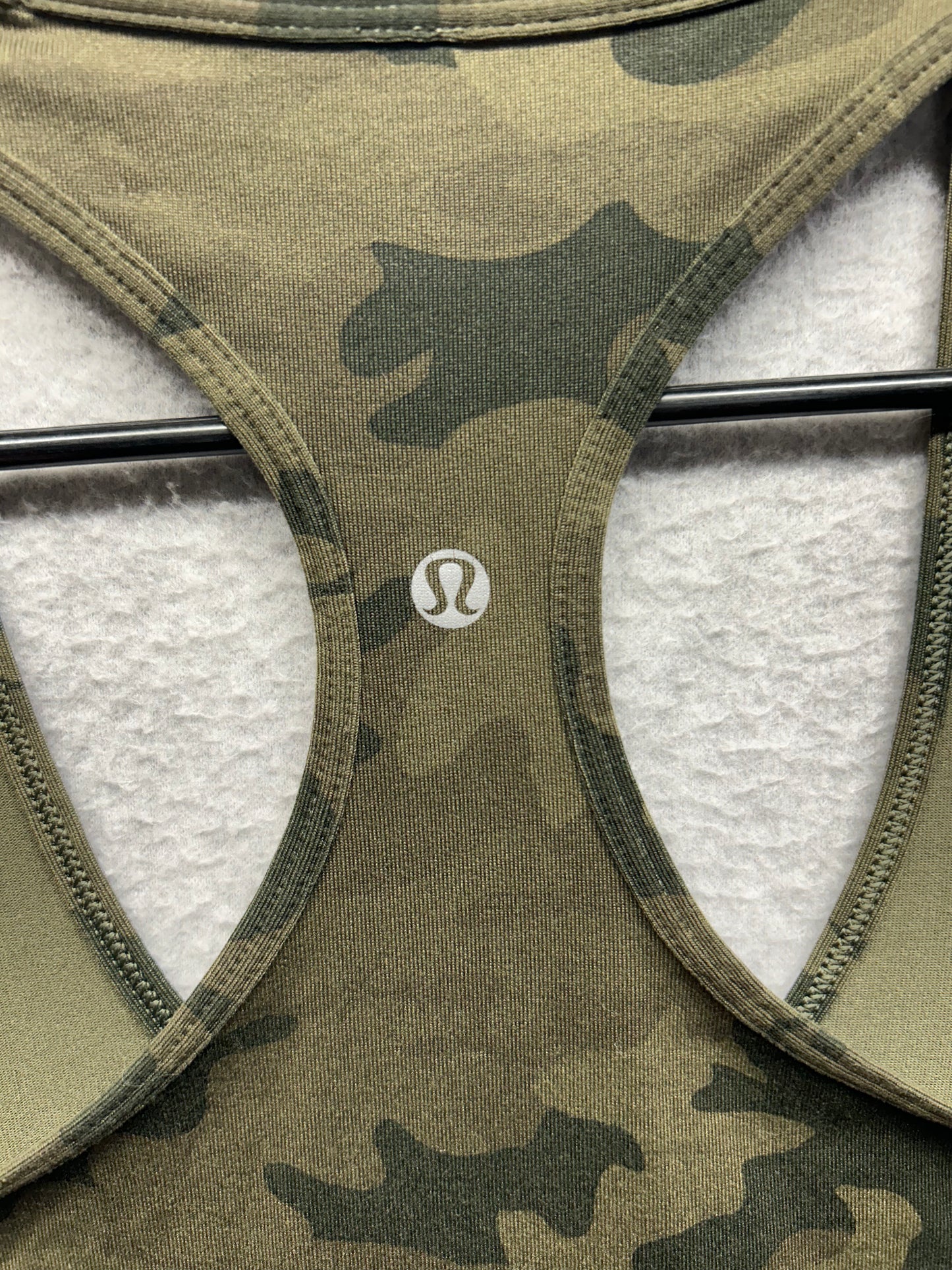 Lululemon Cool Racerback Size 6 Savasana Camo 20cm Fatigue Green