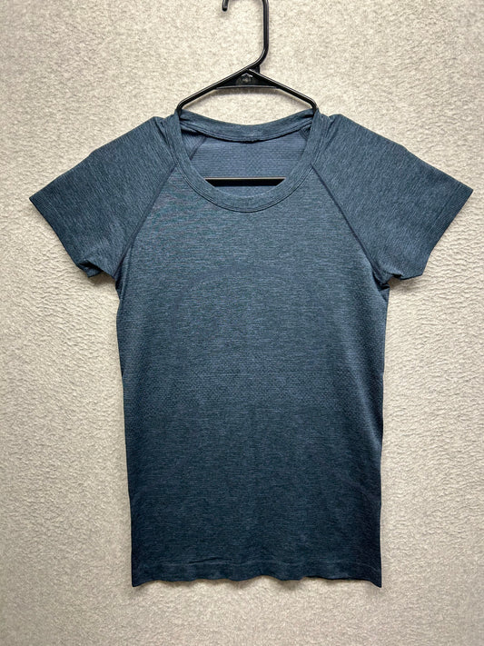 Lululemon Swiftly Tech Short Sleeve Crew Size 6 Heathered Capri Blue