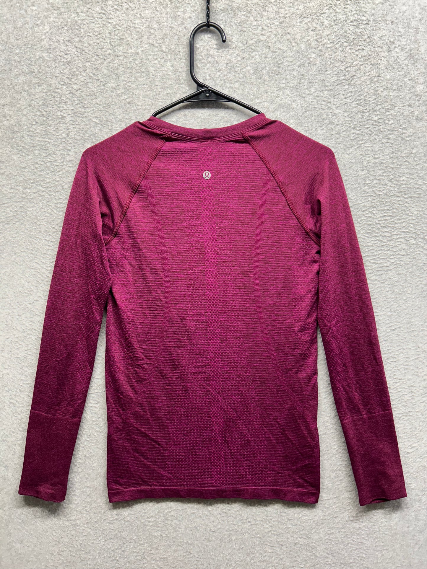 Lululemon Swiftly Tech Long Sleeve Crew Size 6 Heathered Dashing Purple