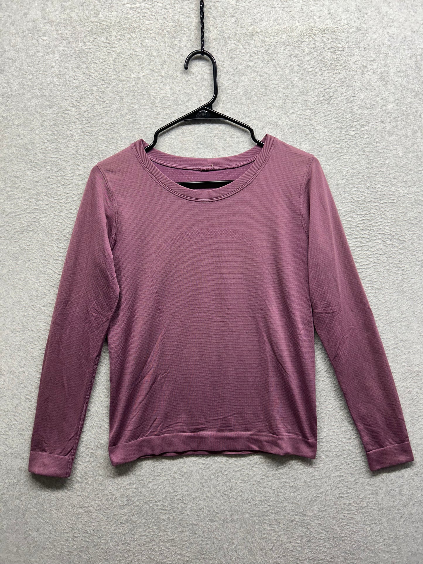 Lululemon Swiftly Tech Relaxed Long Sleeve Crew Size 4 Heathered Pale Plum