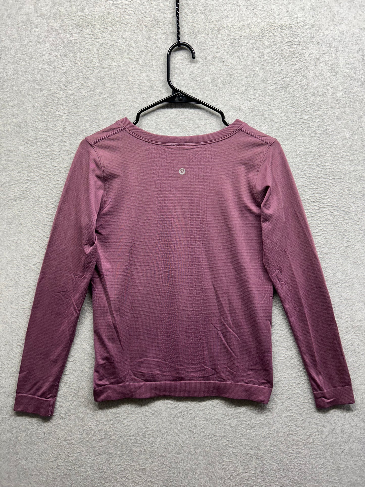 Lululemon Swiftly Tech Relaxed Long Sleeve Crew Size 4 Heathered Pale Plum