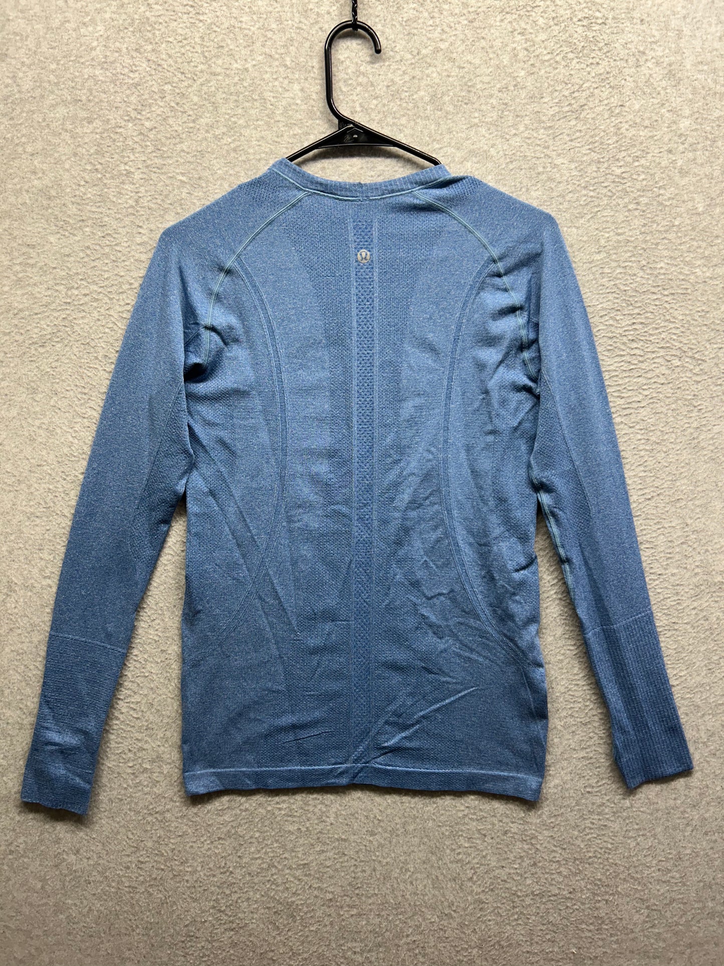 Lululemon Run: Swiftly Tech Long Sleeve Size 8 Limitless Blue