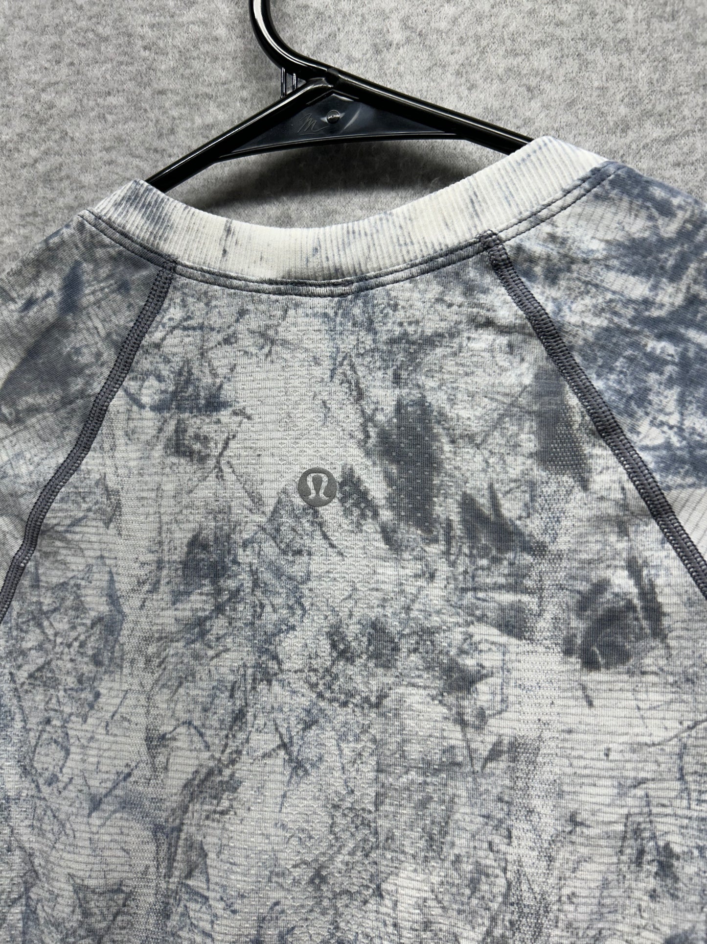 Swiftly Tech Long Sleeve 2.0 Size 4 Wash White