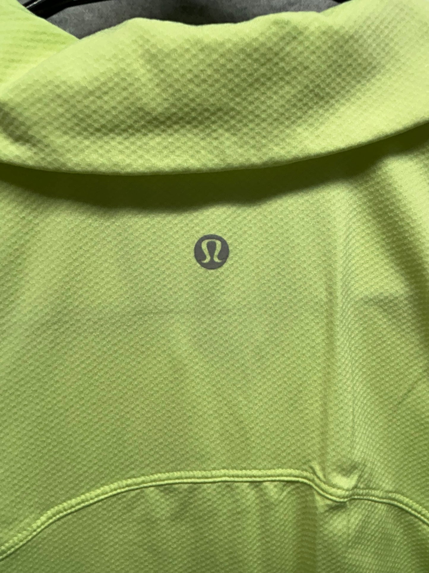 Lululemon Quick-Drying Sleeveless Polo Shirt Size 6 Faded Zap