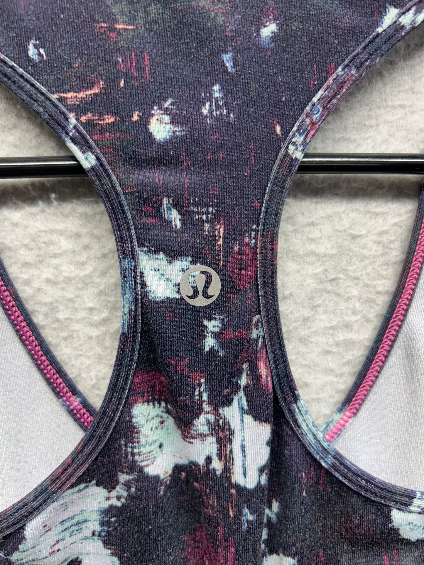 Lululemon Cool Racerback Size 4 Static Blossom Multi