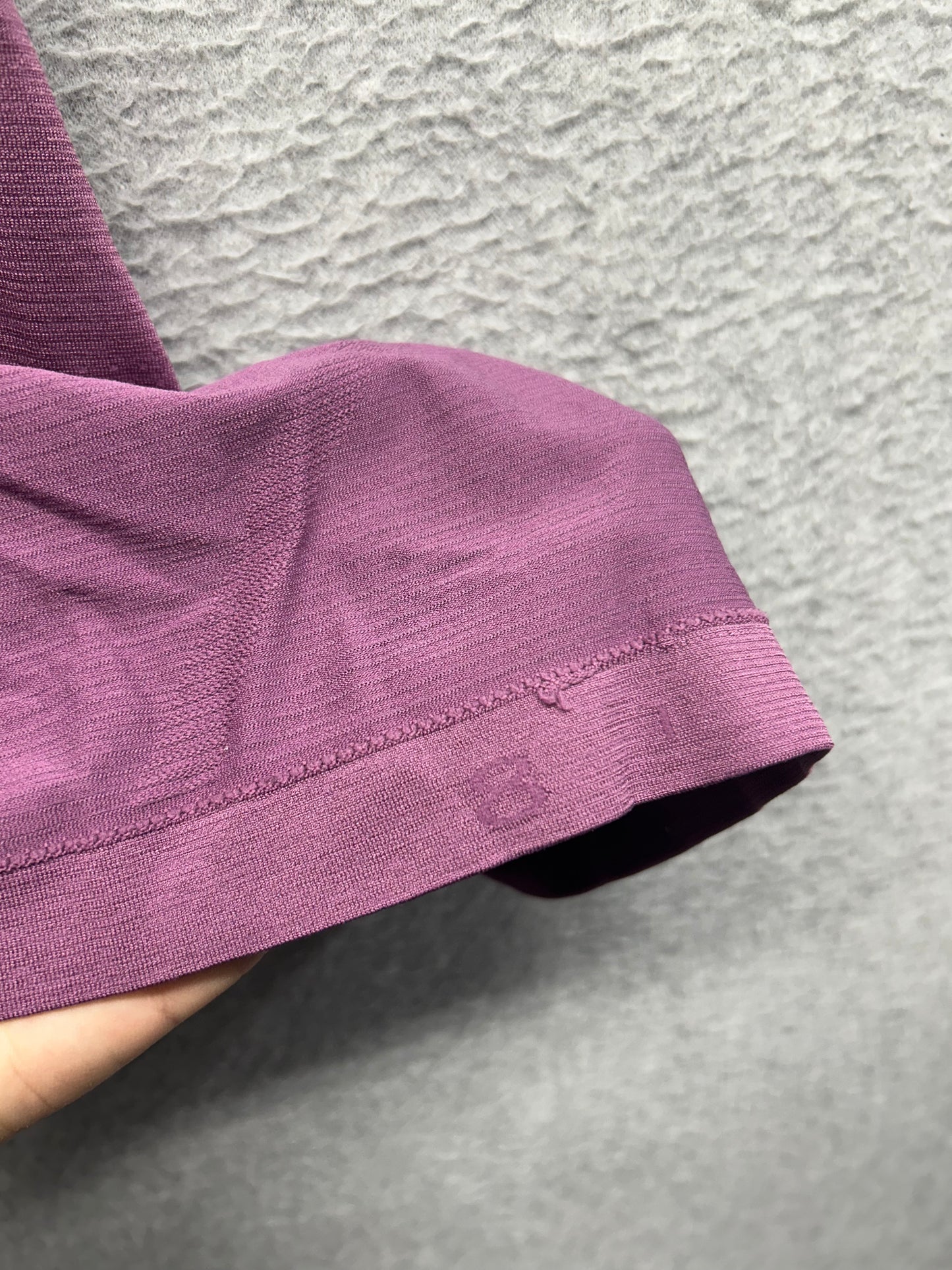 Lululemon Swiftly Tech Racerback 2.0 Race Length Size 8 Grape Thistle