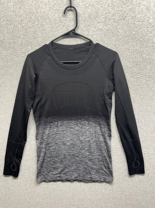 Lululemon Swiftly Tech Long Sleeve Crew Size 8 Ombre White / Black
