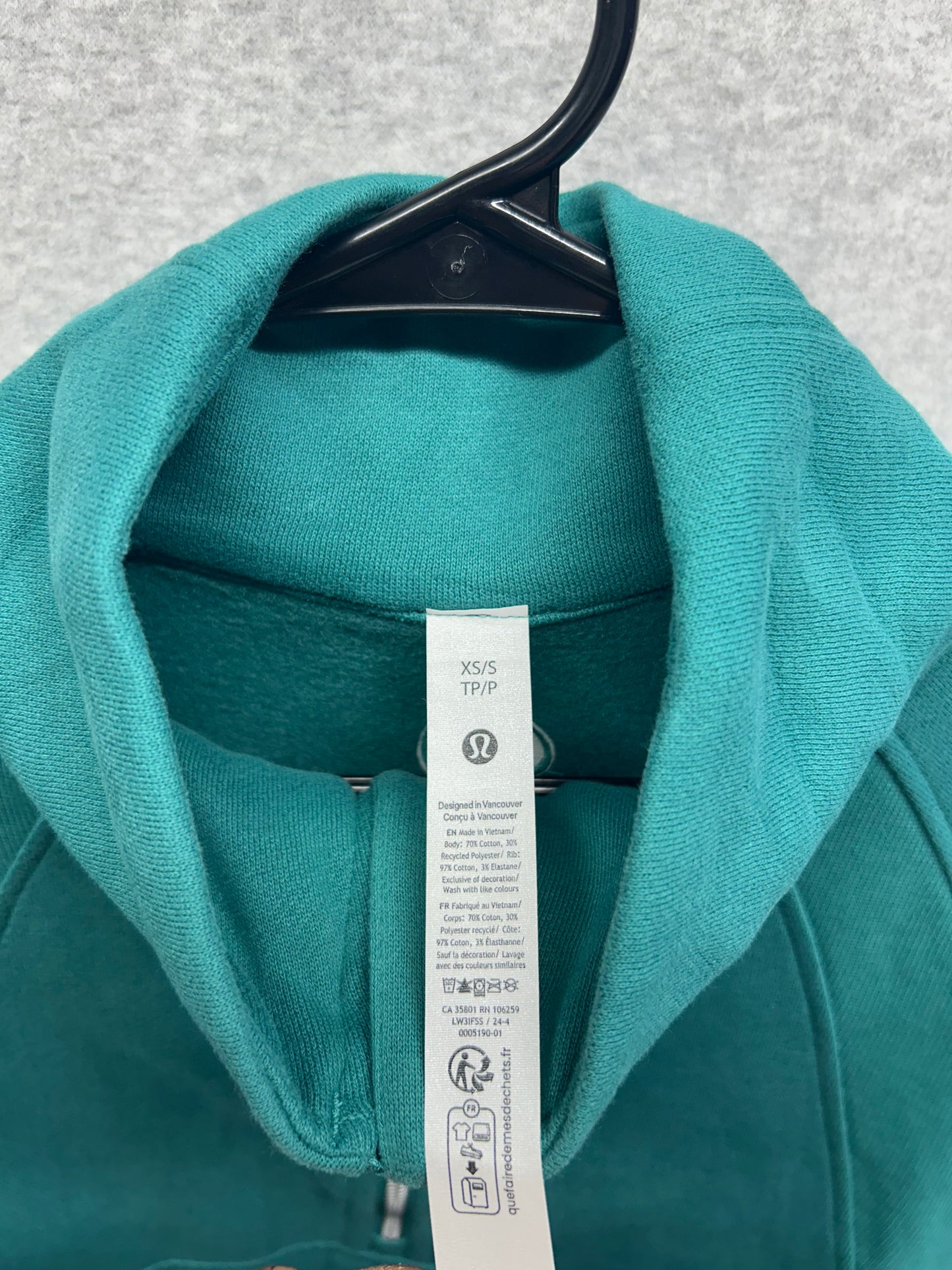 Lululemon Scuba Oversized Funnel-Neck Half Zip Size XS/S Teal Lagoon