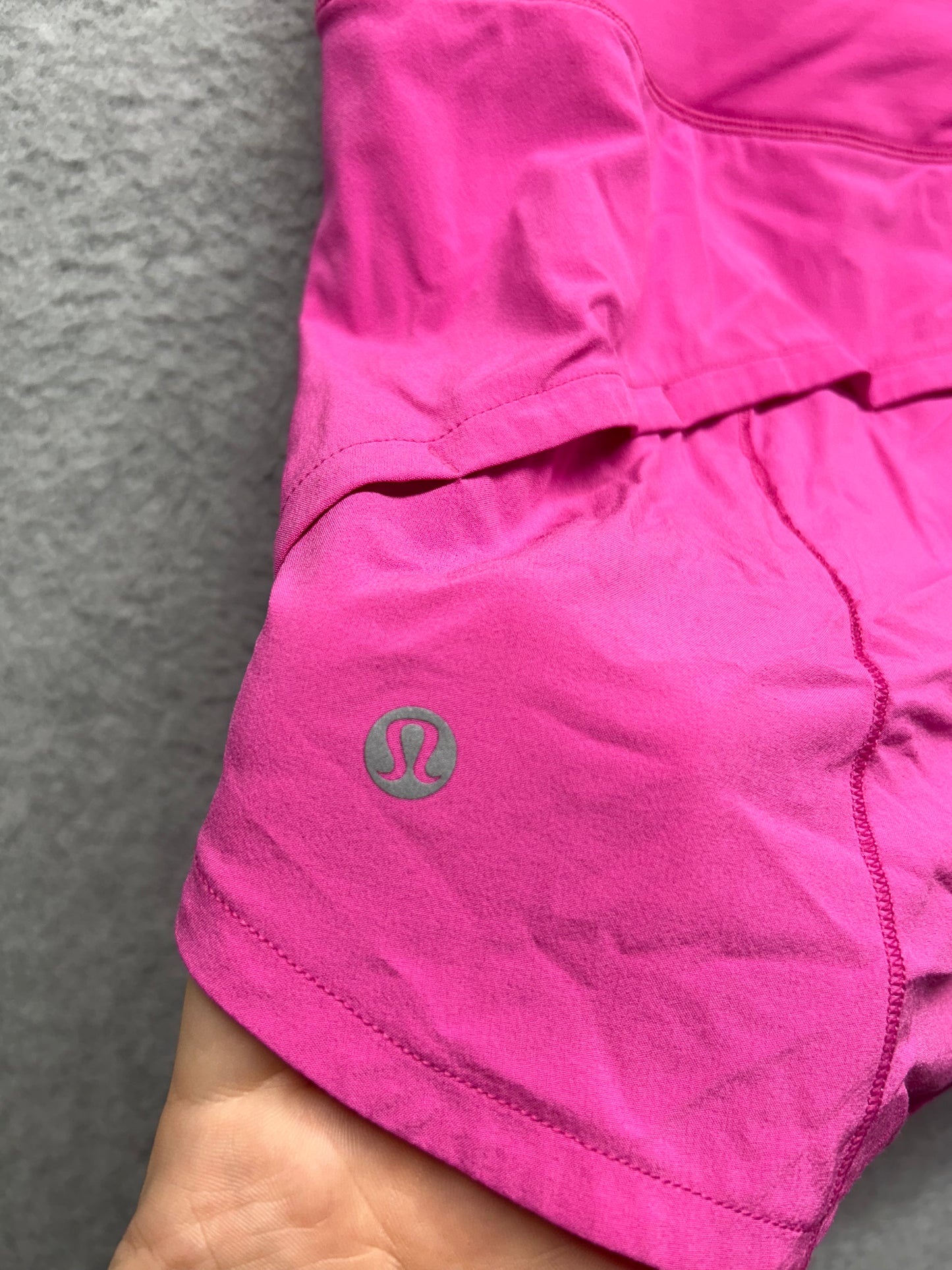Lululemon Speed Up High-Rise Short 4" Size 8 Sonic Pink