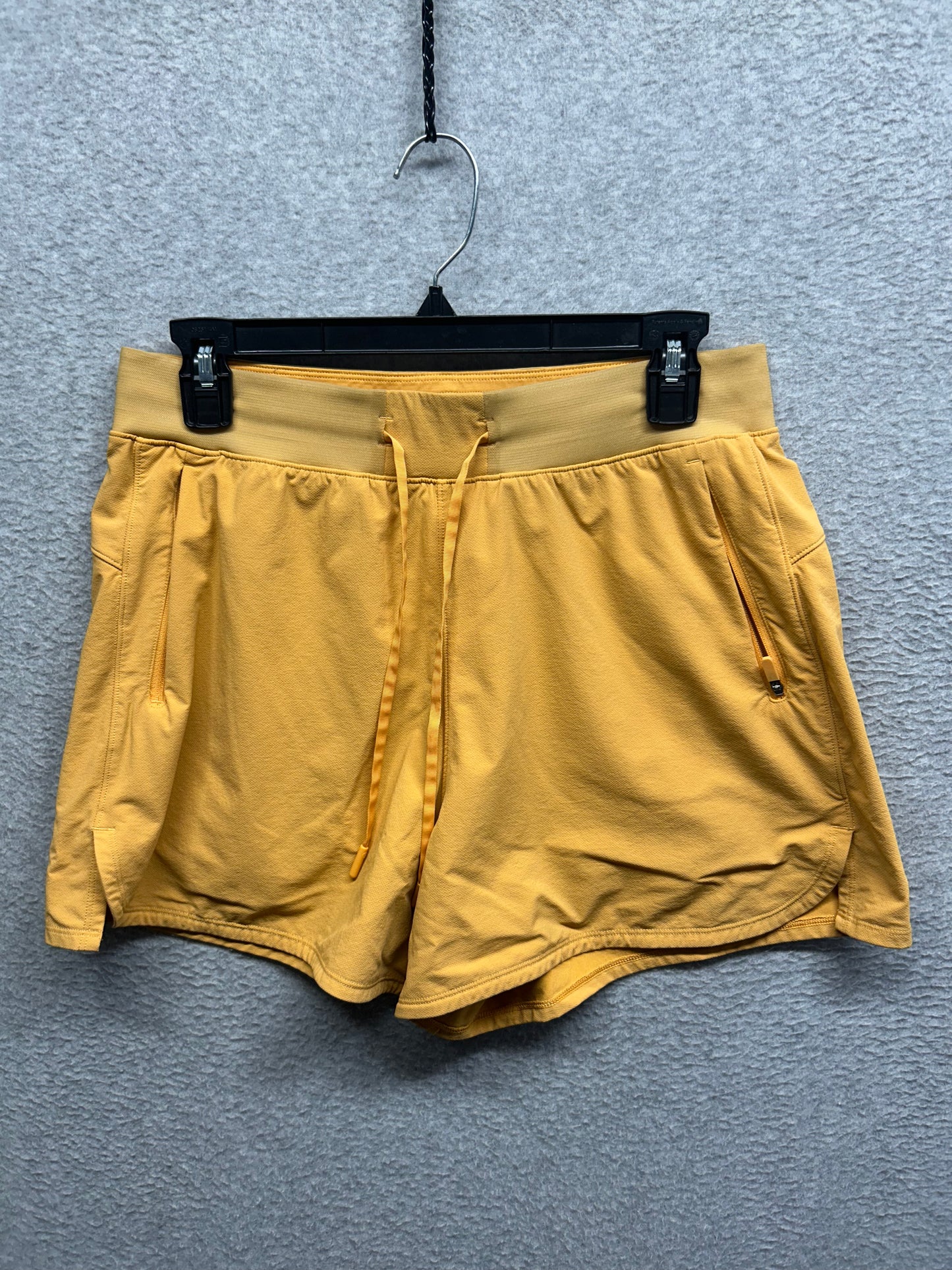 Lululemon License to Train High-Rise Short 4" Size 8 Mango Dream