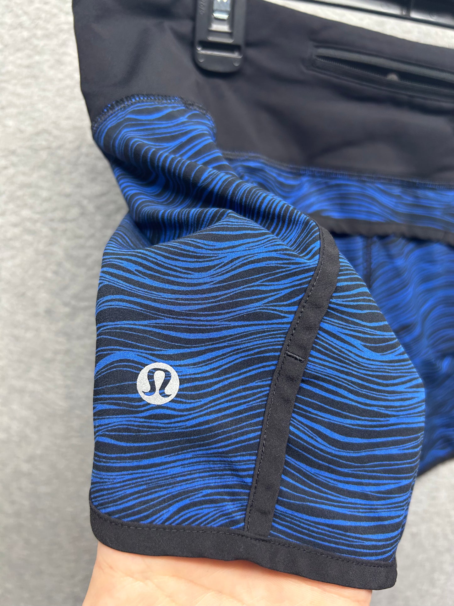 Lululemon Run Times Short 4" Size 8 Life Lines Cerulean Blue Black
