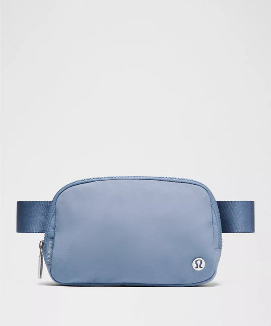 Lululemon Everywhere Belt Bag 1L Washed Denim