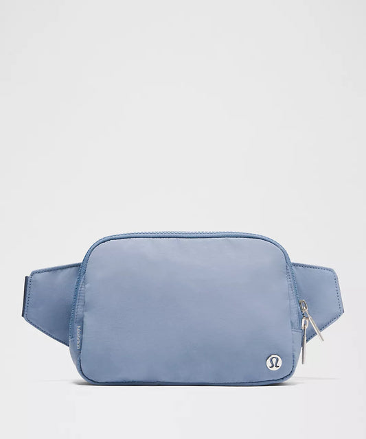 Lululemon Everywhere Belt Bag Large 2L Washed Denim