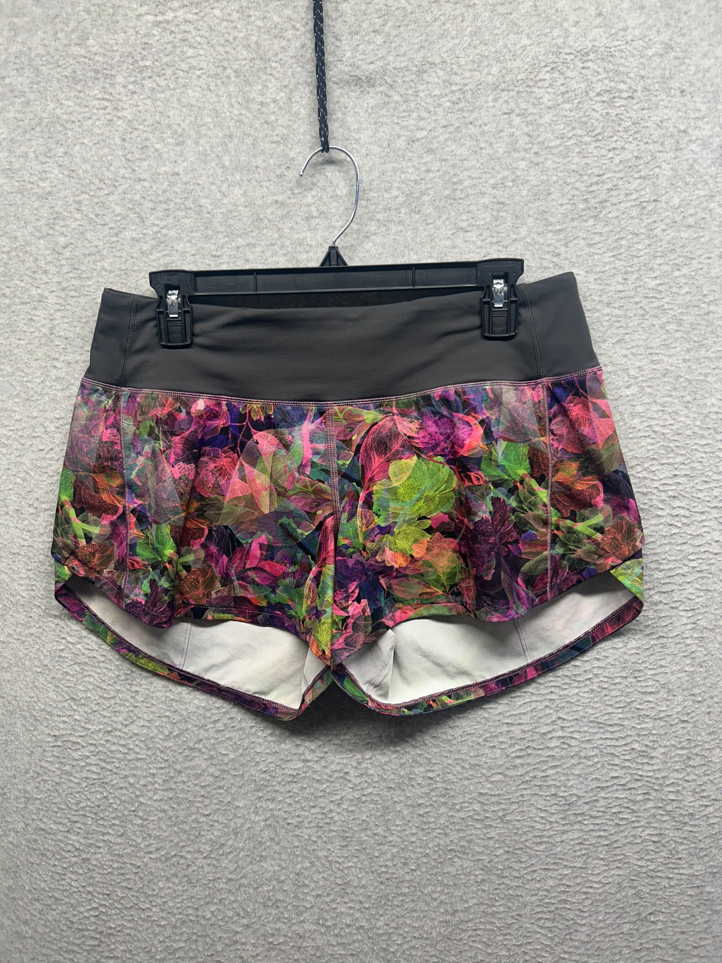 Lululemon Speed Up Mid-Rise Lined Short 4" Size 8 Vivid Floral Tone Multi