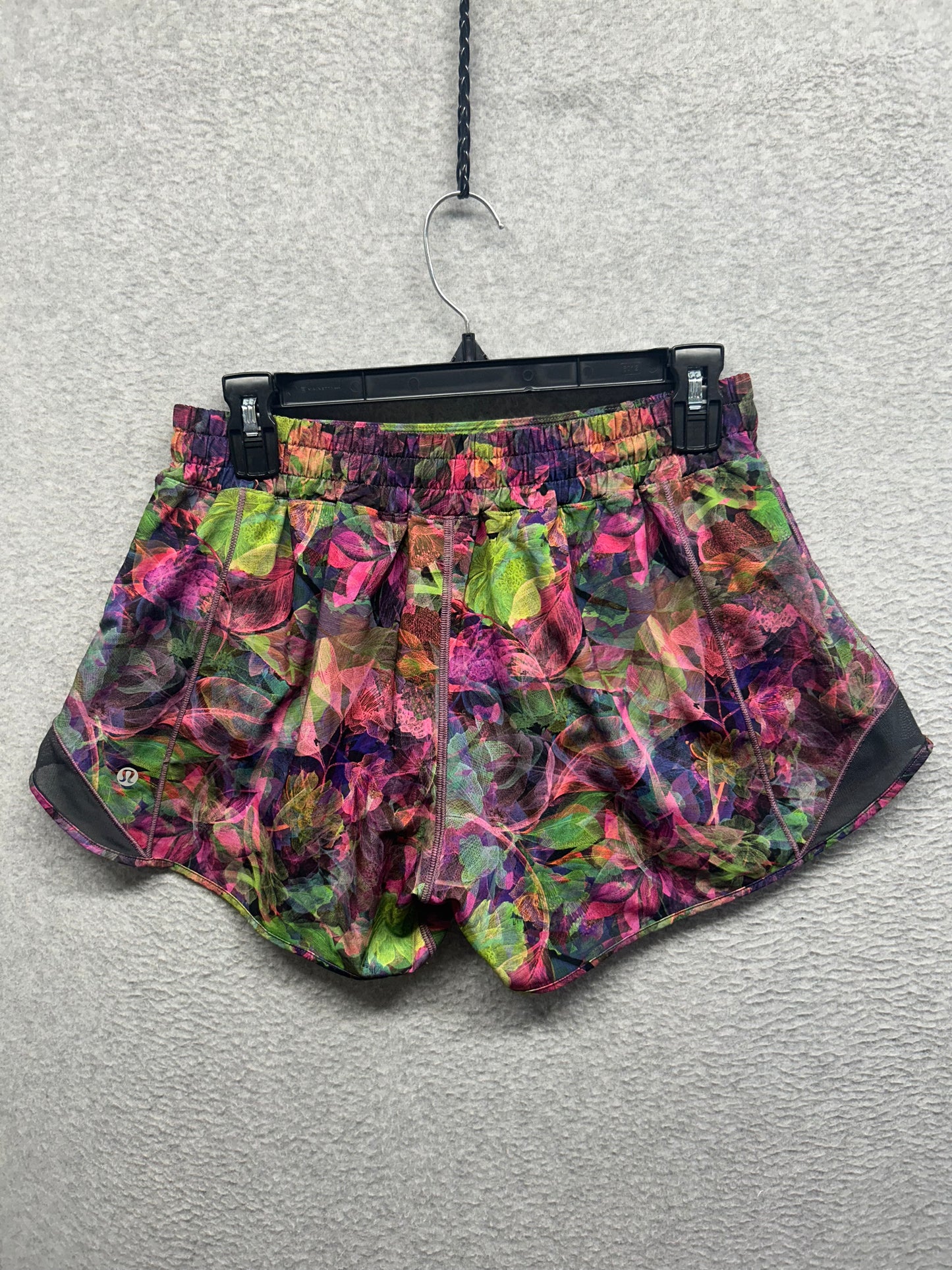 Lululemon Hotty Hot Low-Rise Lined Short 4" Size 10 Vivid Floral Tone Multi