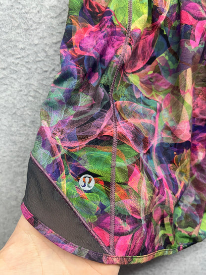 Lululemon Hotty Hot Low-Rise Lined Short 4" Size 10 Vivid Floral Tone Multi