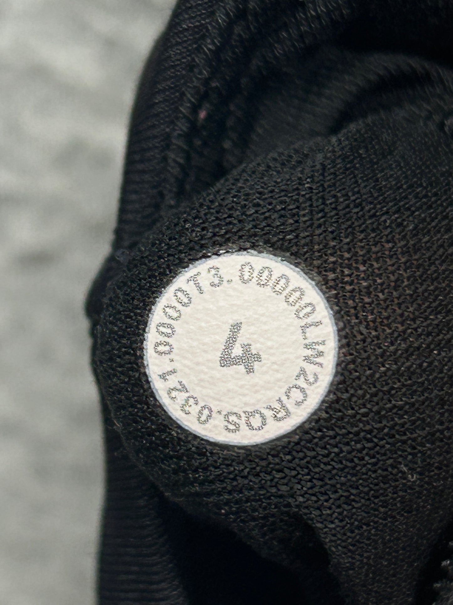Lululemon Strong Front Bra Medium Support, B/C Cups Size 4 Black