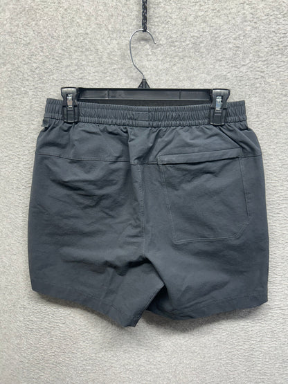 Lululemon Bowline Versatwill Shorts Size Small (Square) Dark Gray