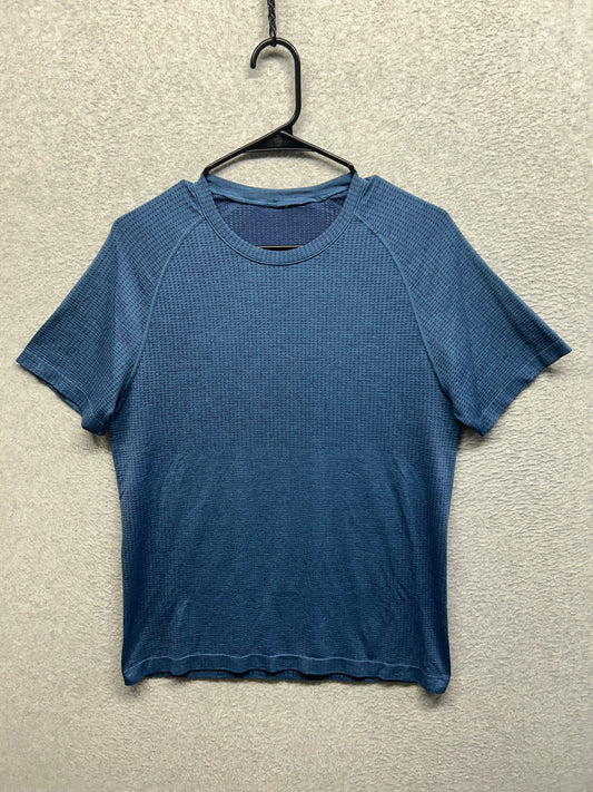 Lululemon Metal Vent Tech Short-Sleeve Shirt Size Small Electric Turquoise