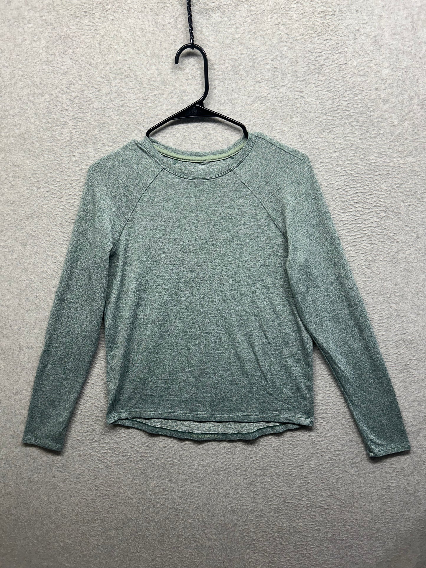 Lululemon License To Train Long Sleeve Size Small Gray | Green