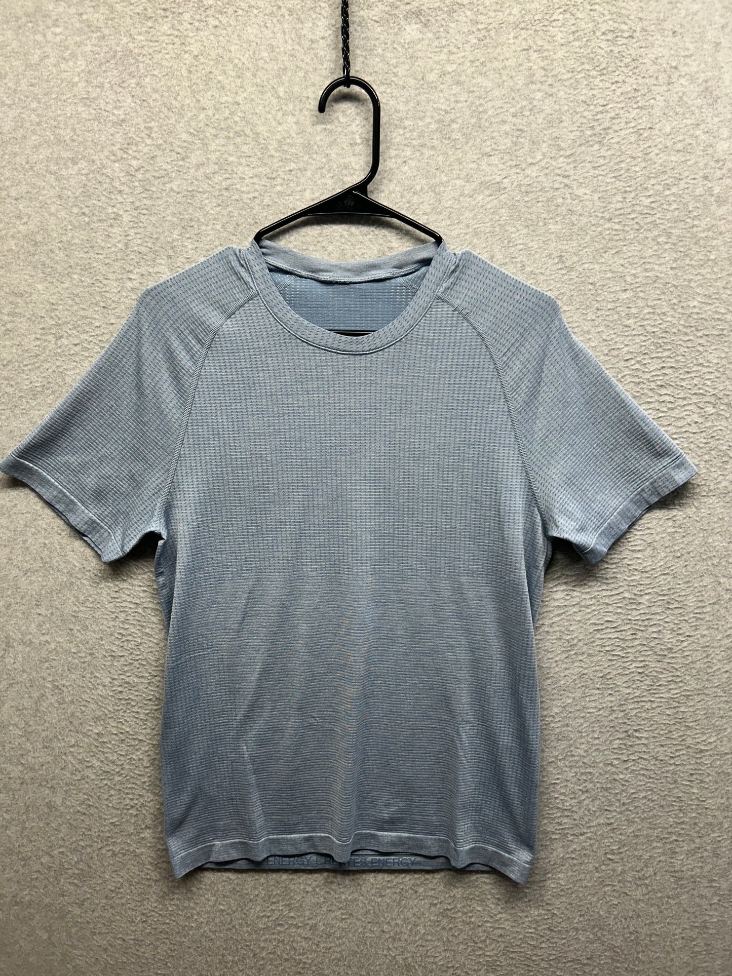 Lululemon Metal Vent Tech Short Sleeve Size Small Utility Blue