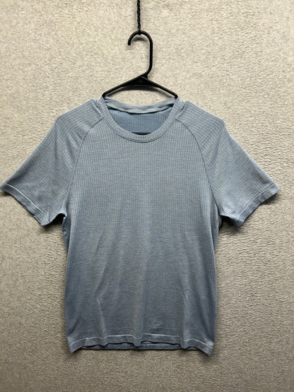 Lululemon Metal Vent Tech Short Sleeve Size Small Utility Blue