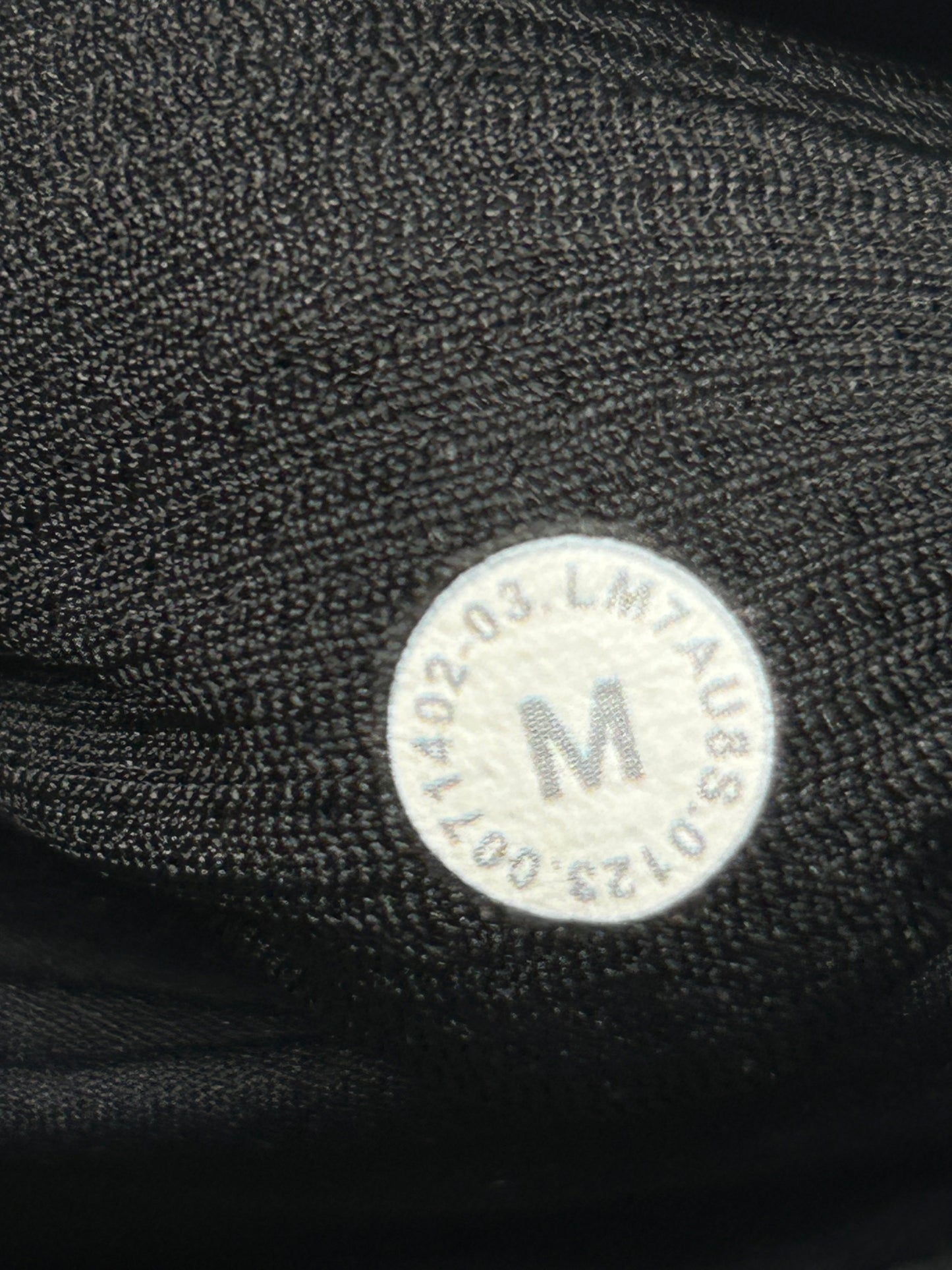 Lululemon Outpacer Short 6" Size Medium Black