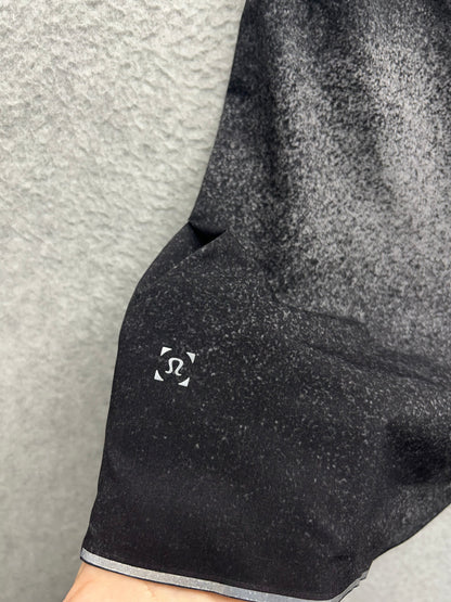 Lululemon Surge Short 6" Size Medium Ocean Spray Ice Grey Black