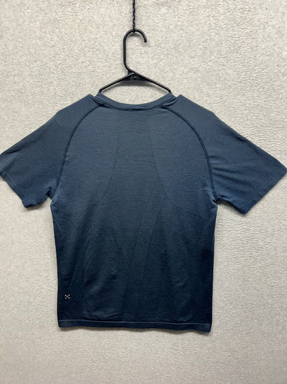 Lululemon Metal Vent Tech Short Sleeve 2.0 Size Medium True Navy