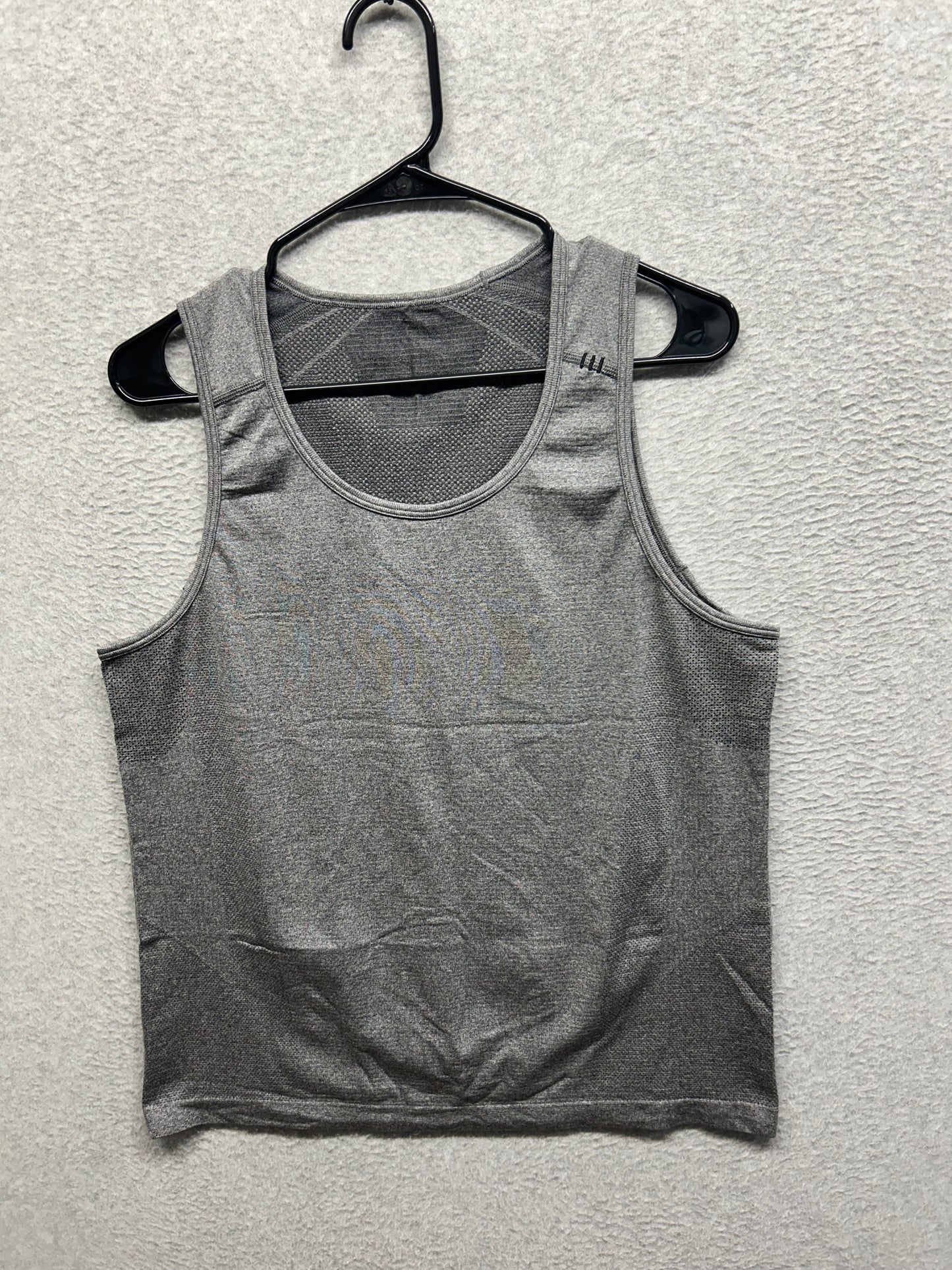 Lululemon Metal Vent Tech Tank Size Medium Raceway Grey