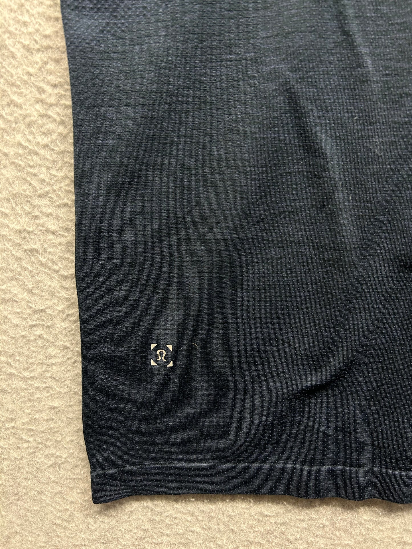 Lululemon Metal Vent Tech Short Sleeve 2.0 Size Medium True Navy