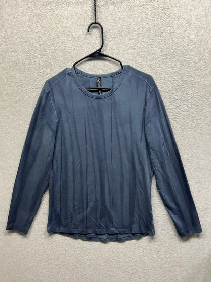Lululemon 5 Year Basic Long Sleeve Size Medium Vertical Spray Dye Iron Blue Nautical Navy