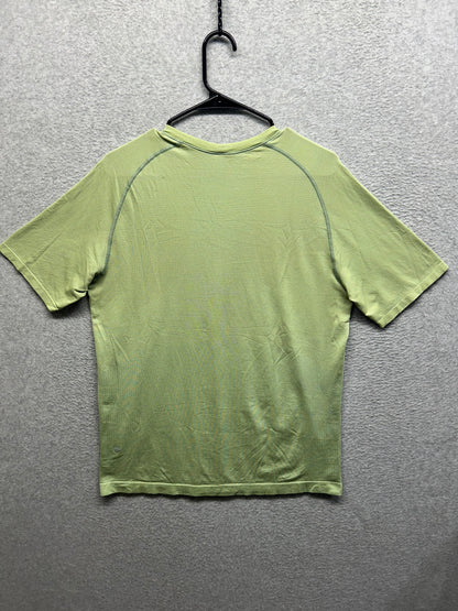 Lululemon Metal Vent Tech Short Sleeve Size Medium Lime Green