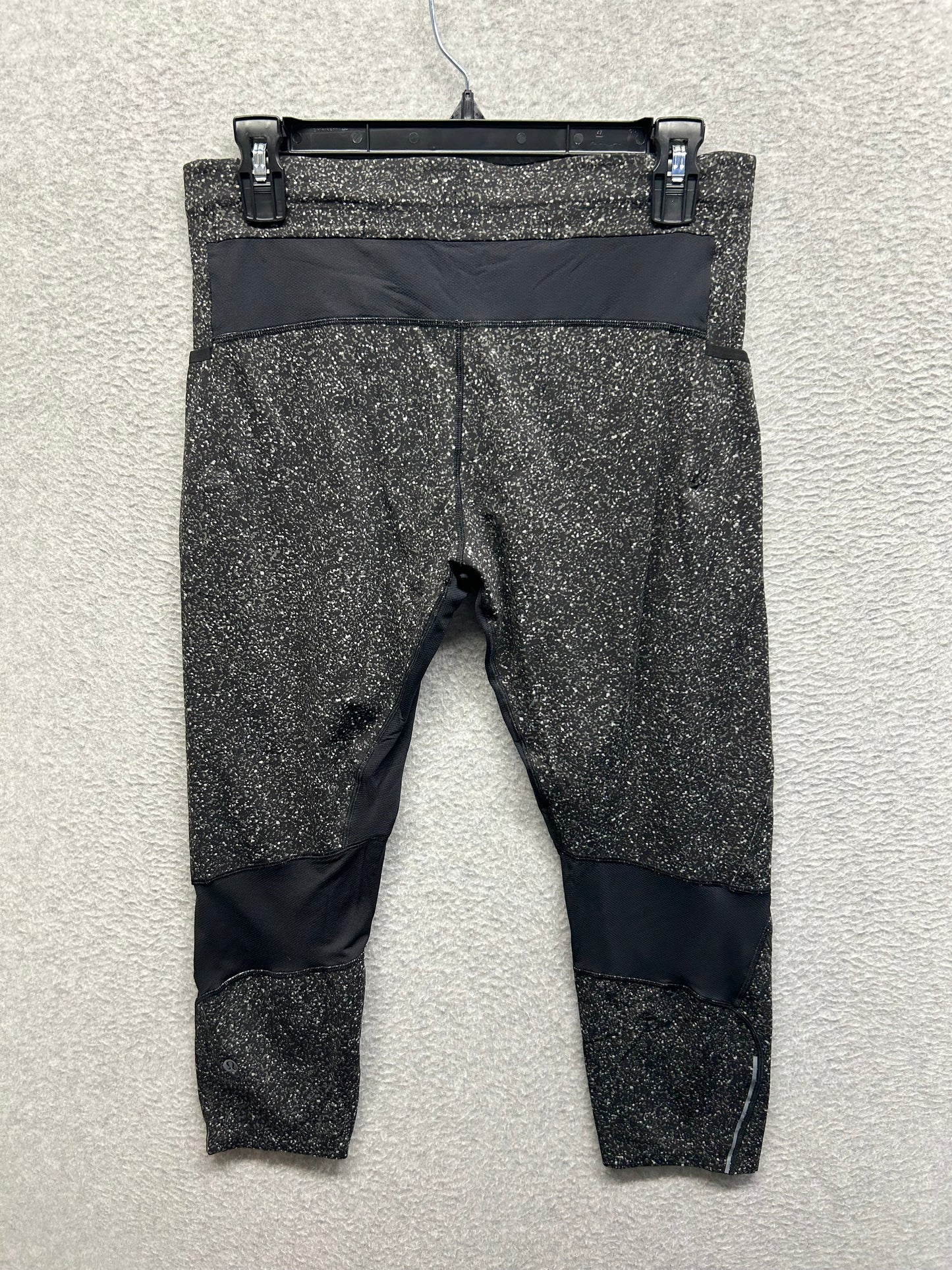 Lululemon Surge Tight Nulux 22" Size Large Polar Shift Black White Multi