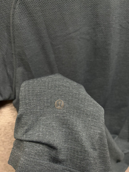 Lululemon Metal Vent Tech Polo Size Large Mineral Blue