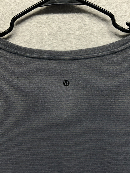 Lululemon 5 Year Basic V Size Large Micro Stripe Gray