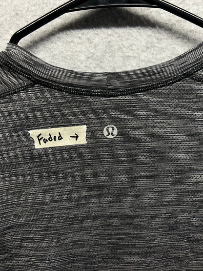 Lululemon Metal Vent Tech Long Sleeve Size Large Black / Anchor