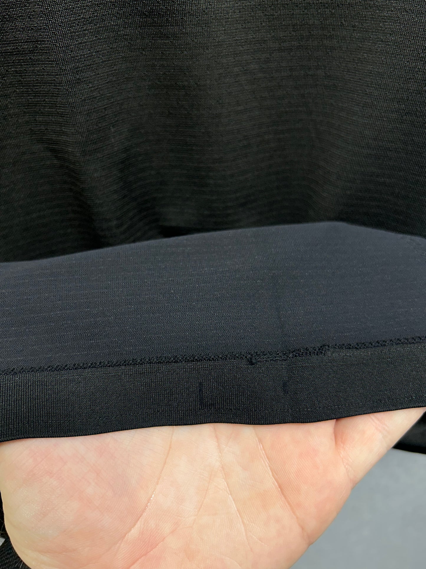 Lululemon Metal Vent Tech Short Sleeve Size Large Black