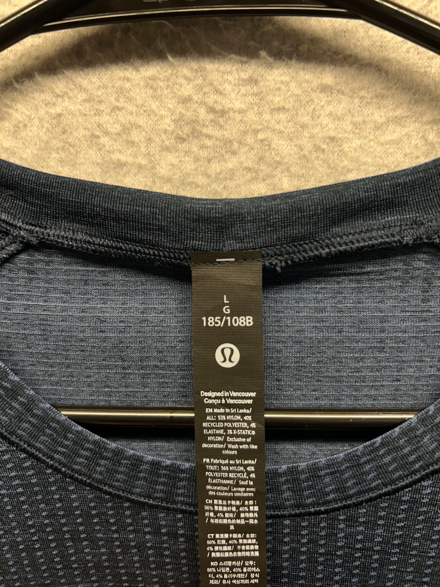 Lululemon Metal Vent Tech Long-Sleeve Shirt Size Large True Navy
