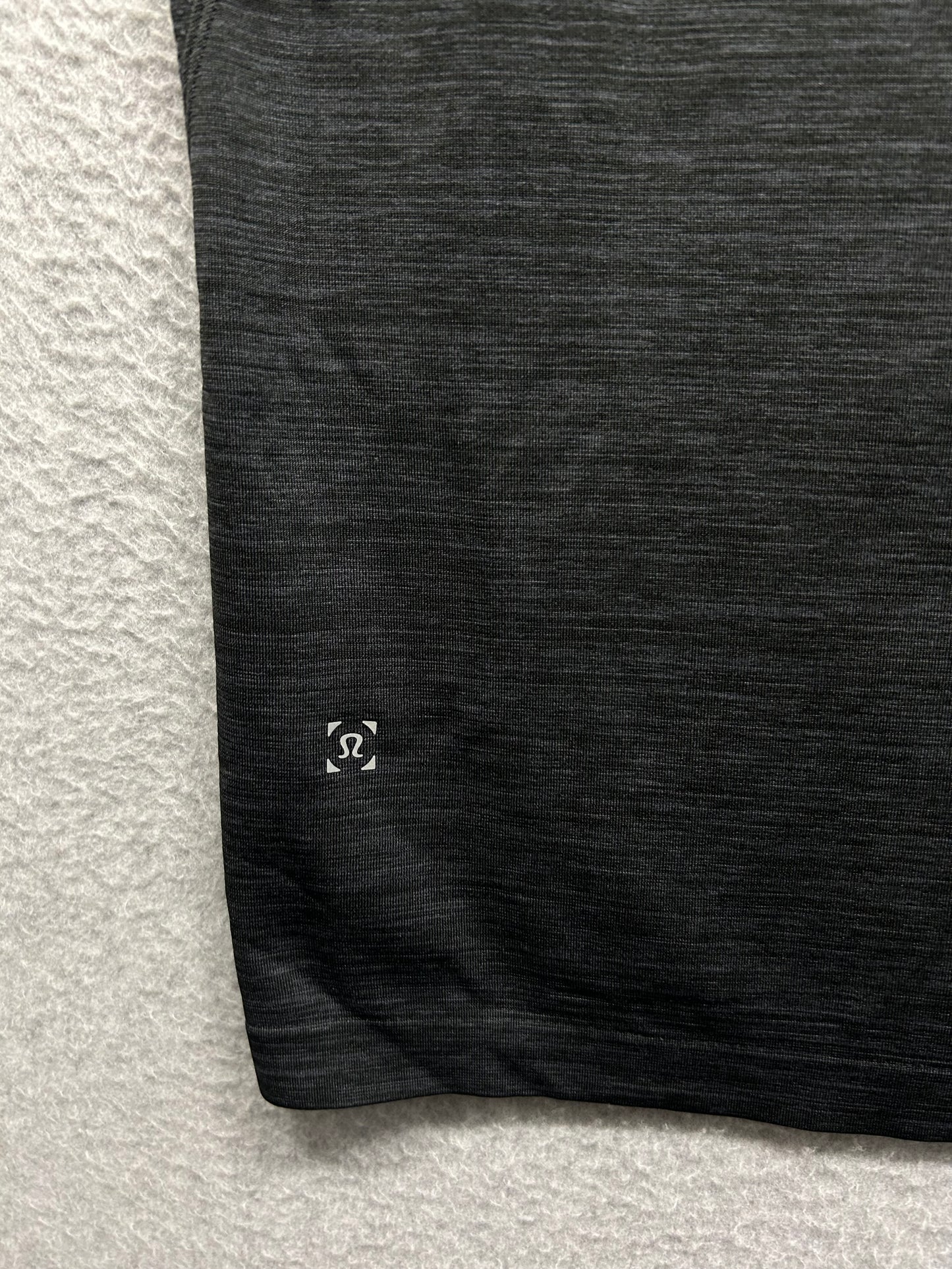 Lululemon Metal Vent Tech Tank Size Large Black