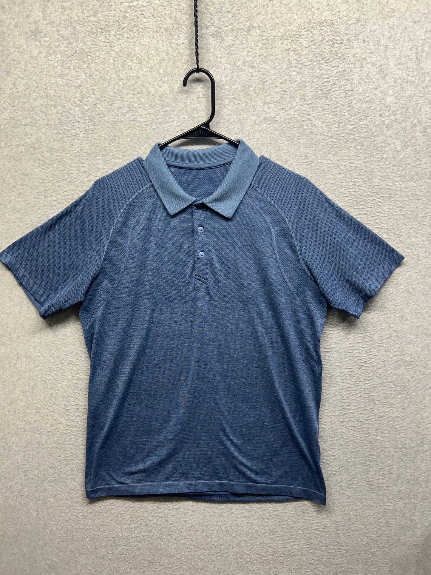 Lululemon Metal Vent Tech Polo Size Large Mineral Blue