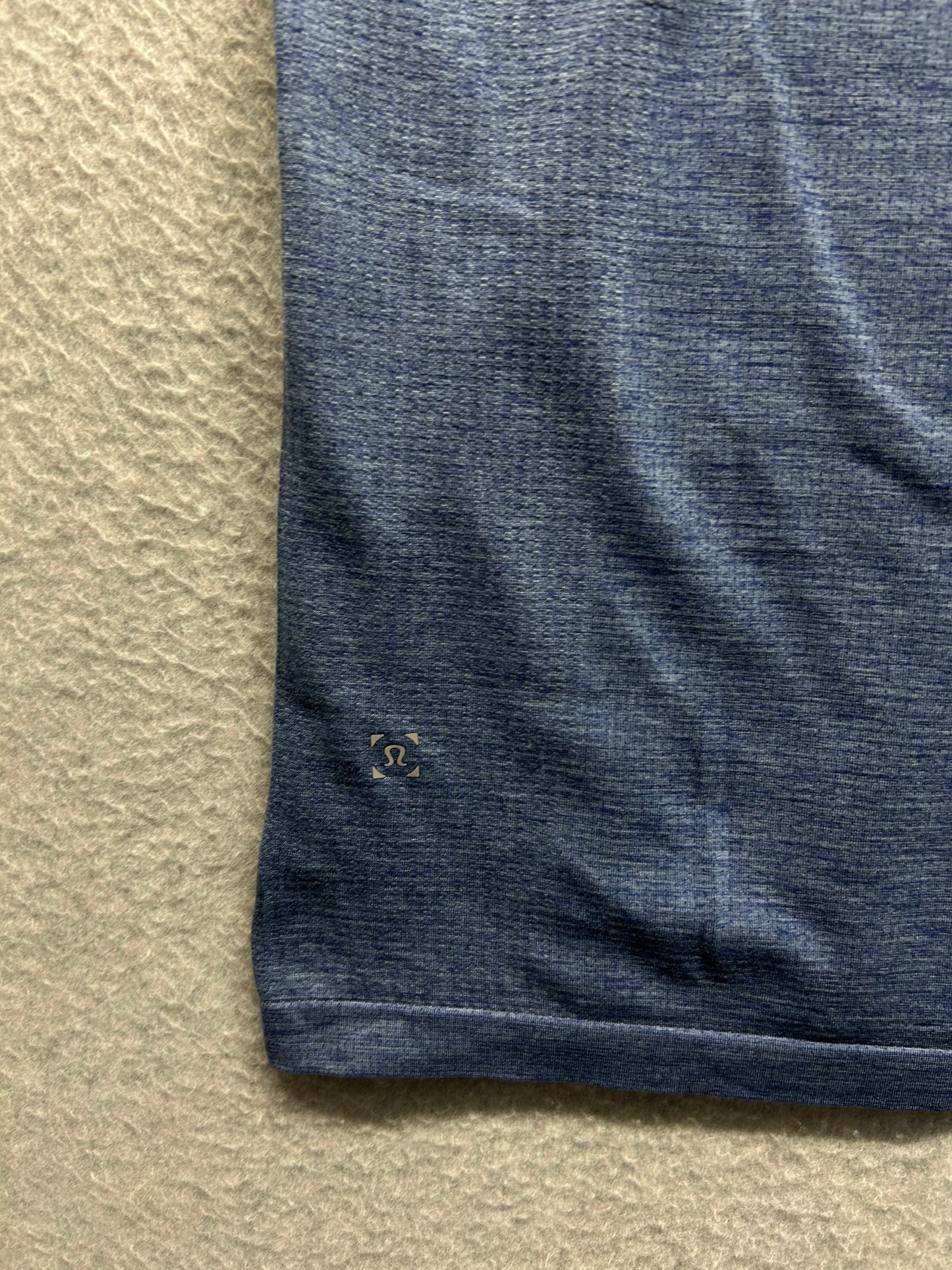 Lululemon Metal Vent Tech Polo Size Large Mineral Blue