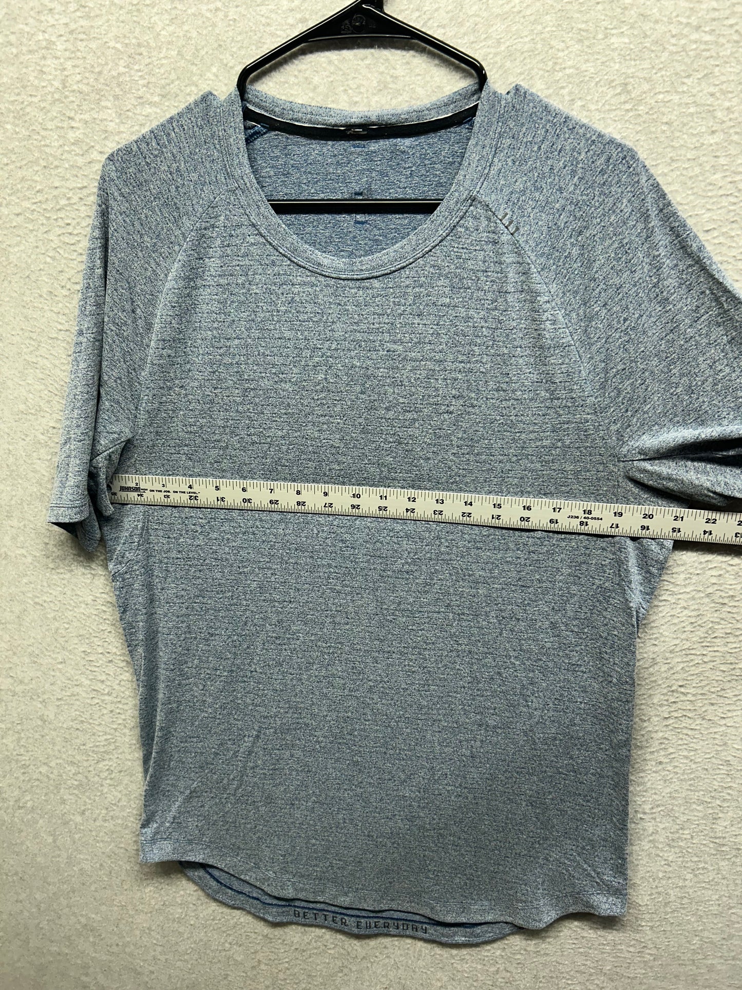 Lululemon Drysense Training Short Sleeve Shirt Size Large Heathered Soft Denim